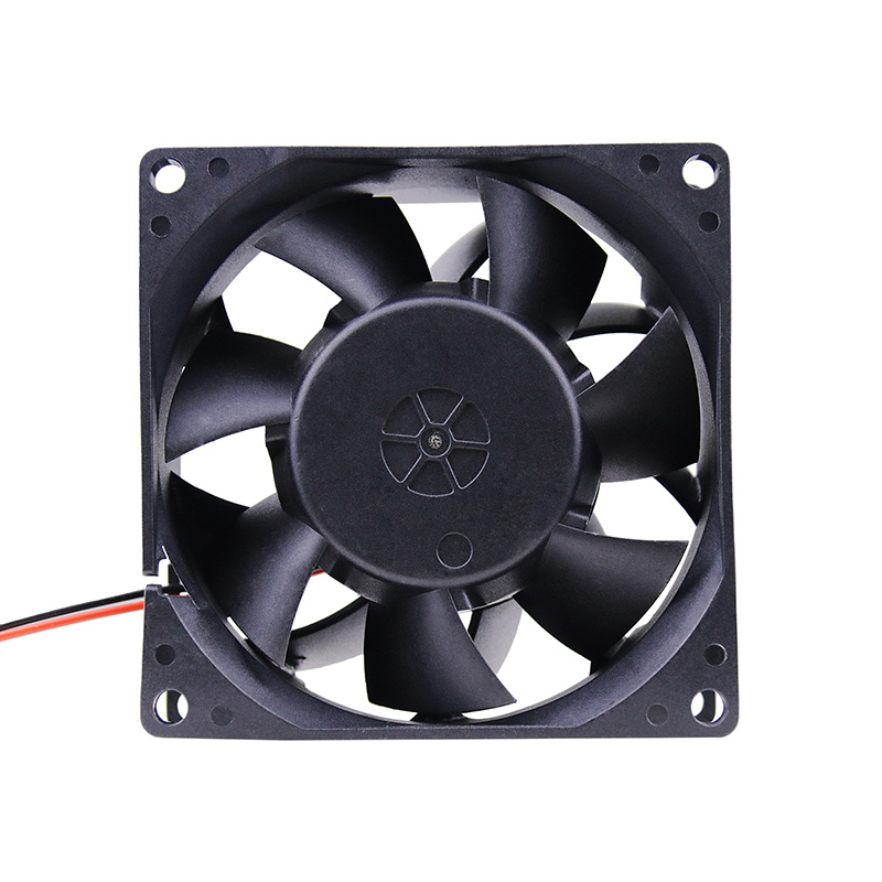 Ventilateur de refroidissement CC 80x80x38mm
